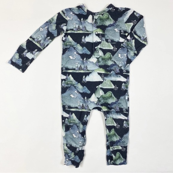 Posh Peanut Mountain Print Size 9-12 months - Picture 1 of 5
